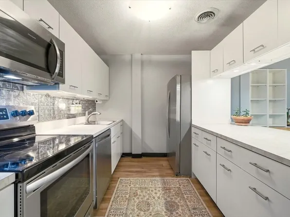 96 Old Colony Ave #222, Taunton, MA 02780