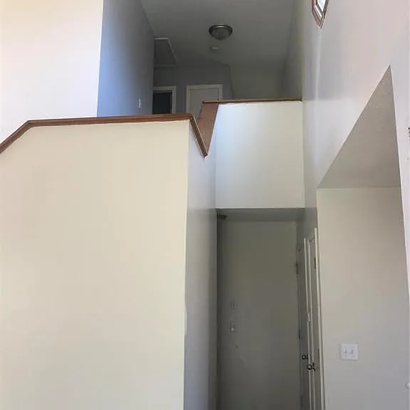 837 Ginger Wood Ct — Photo 11