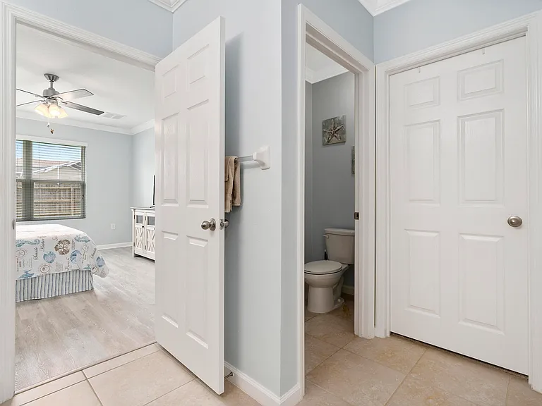 1810 SW Capehart Ave — Photo 19