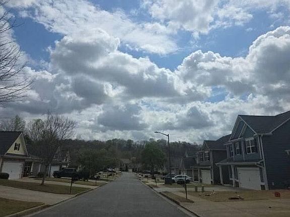 4th image of 127 Renford Rd