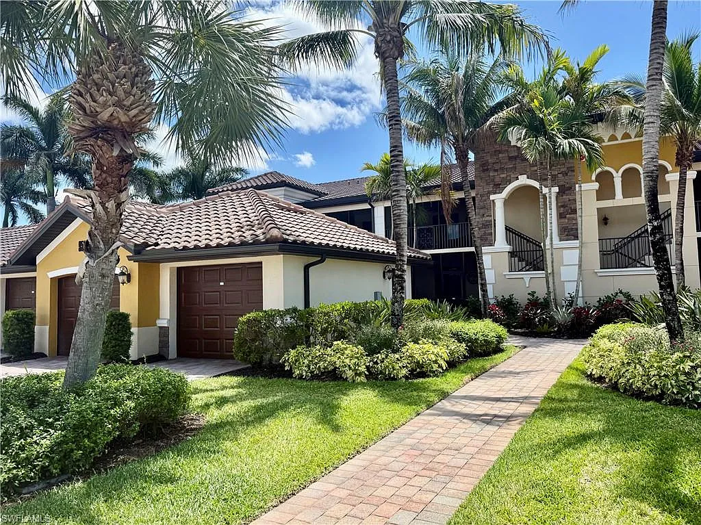 2 bed, 2.0 bath, 1366 sqft, $7,500 — Photo 3