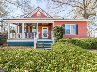 46 S Collins St, Reynolds, GA 31076