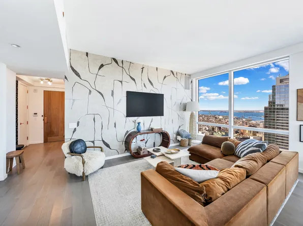 138 Willoughby Street image 5 of 12