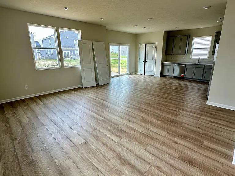 3790 Riverstone Dr — Photo 11