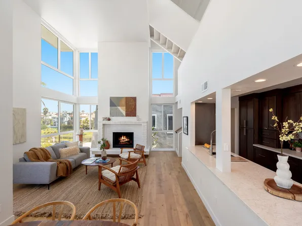 20 Lighthouse St #2, Marina Del Rey, CA 90292