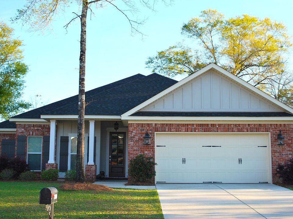 Front Exterior of home