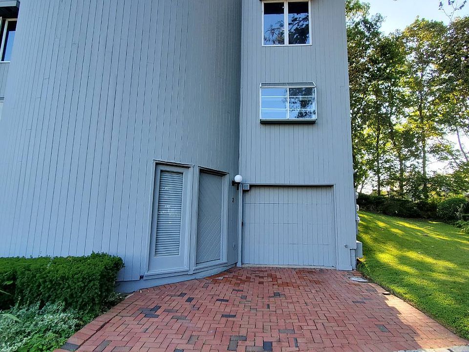1st image of 2 Sands Ct
