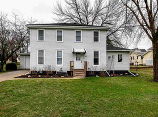 305 W Spring St, Strawberry Point, IA 52076