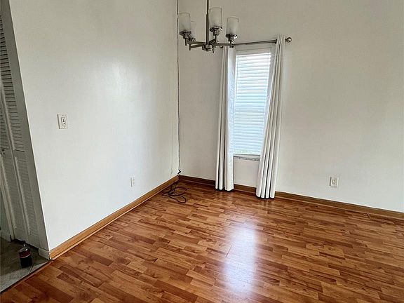 4th image of 4155 Clearview Terrace
