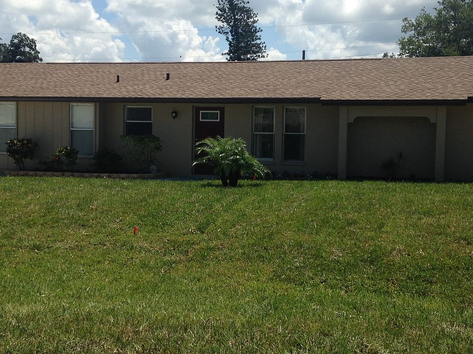 1st image of 27553 Baretta Dr