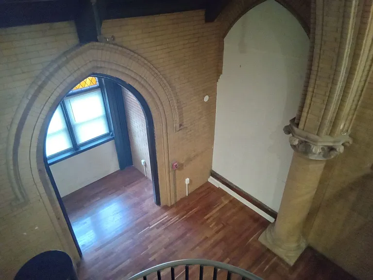 4700 Kingsessing Ave — Photo 23