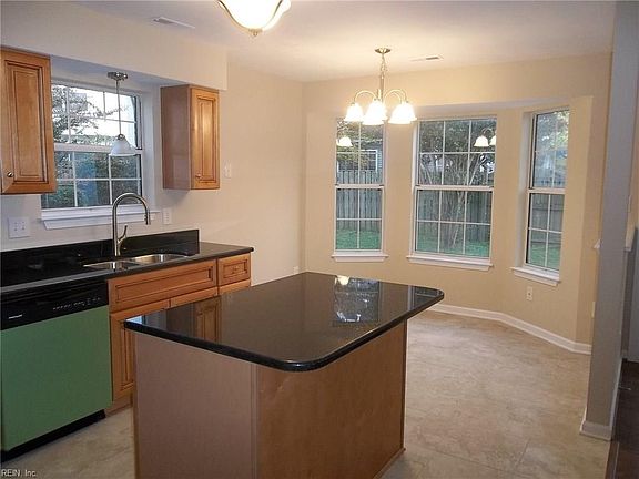 5th image of 111 Camille Ct