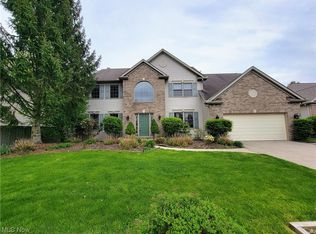 16181 Falmouth Dr, Strongsville, OH 44136