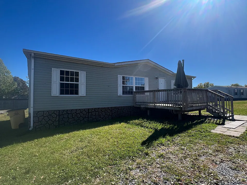 36 Palm Harbor Ct