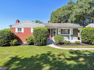 14112 London Ln, Rockville, MD 20853