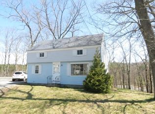 48 Chestnut Hill Rd, Oxford, MA 01540