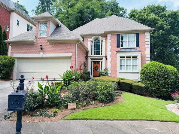 340 Nell Ct, Sandy Springs, GA 30342