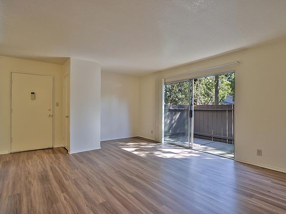 3rd image of 1505 De Rose Way APT 46
