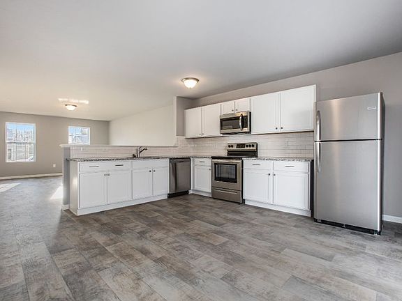 5th image of 342 Lotz Ct
