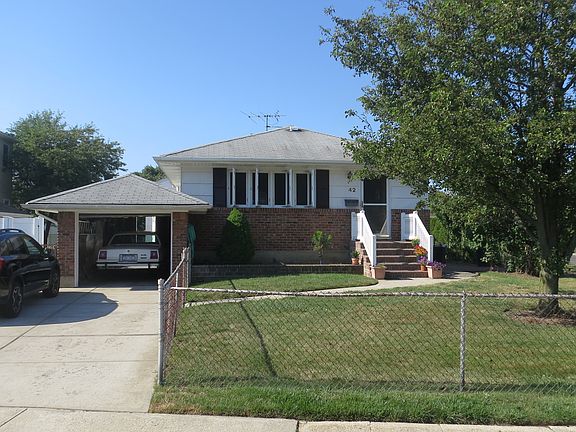 4th image of 42 Windsor Pkwy