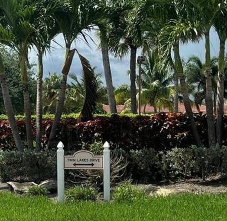1st image of 10076 Twin Lakes Drive #38-E