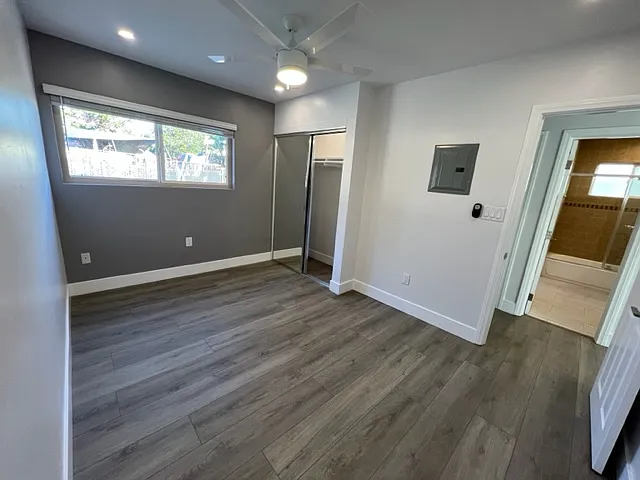 Bedroom #3 with large mirrored closet