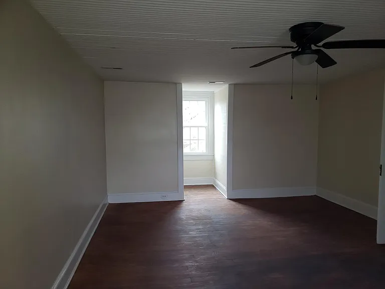 132 Euclid St #B — Photo 14