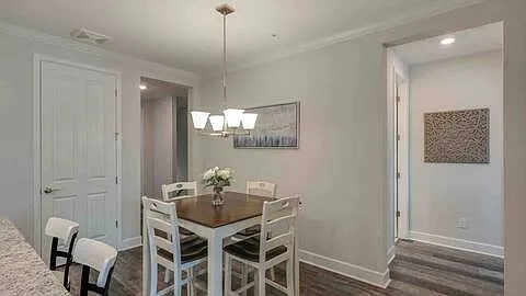 405 Ronan Way #A — Photo 3