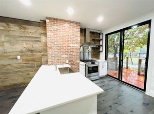 221 Brunswick St #1, Jersey City, NJ 07302