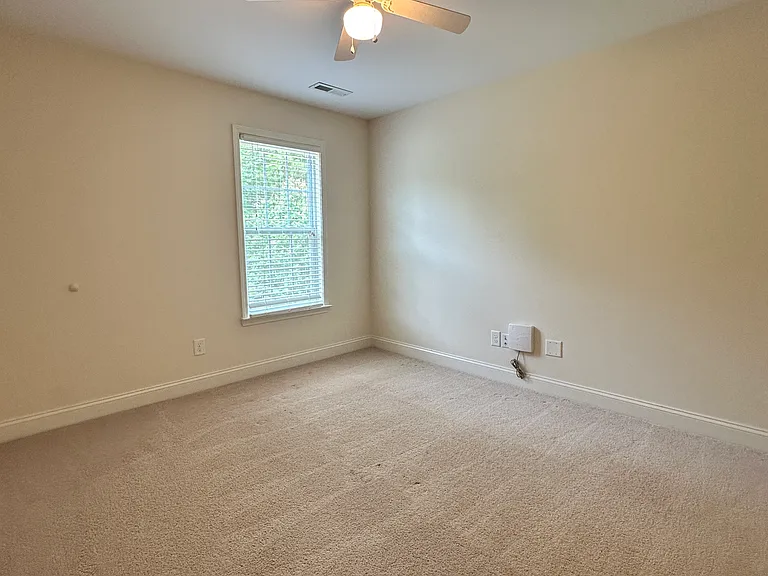 4612 Cottendale Dr — Photo 37