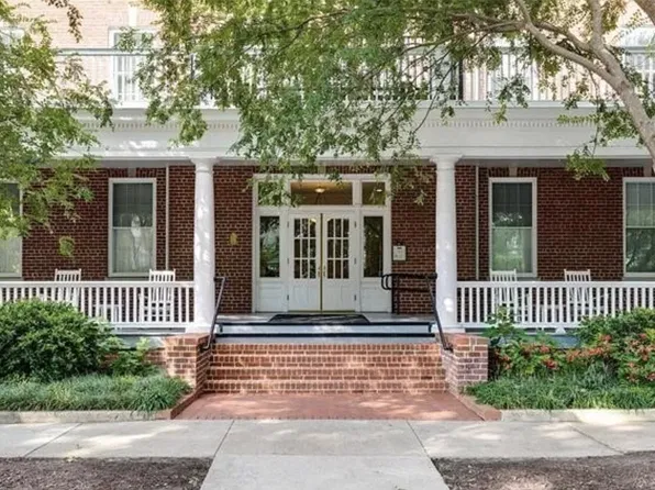 2620 Stuart Ave, Richmond, VA