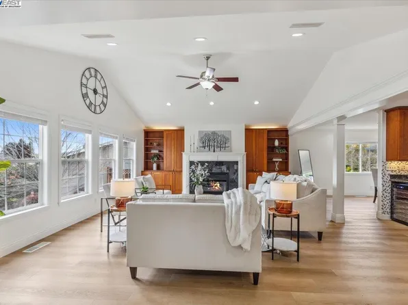 297 Ludlow Pl, San Ramon, CA 94583