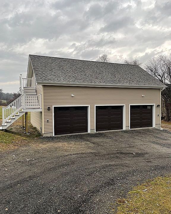 2nd image of 1281 Lancaster Ave