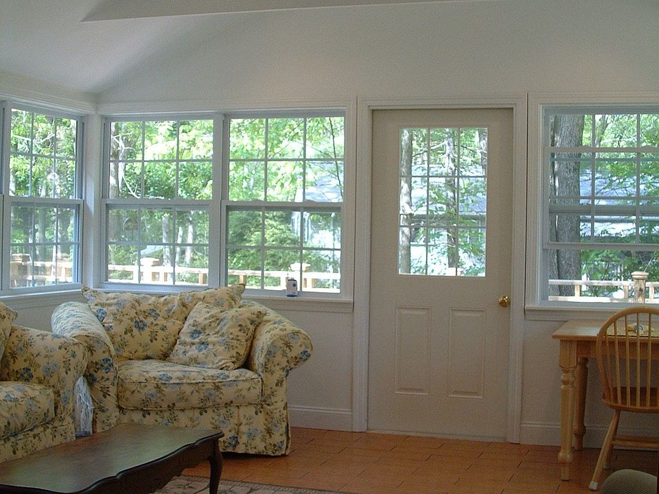 2nd image of 93 Karen Cir