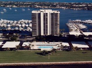 108 Lakeshore Dr #39-PH, North Palm Beach, FL 33408