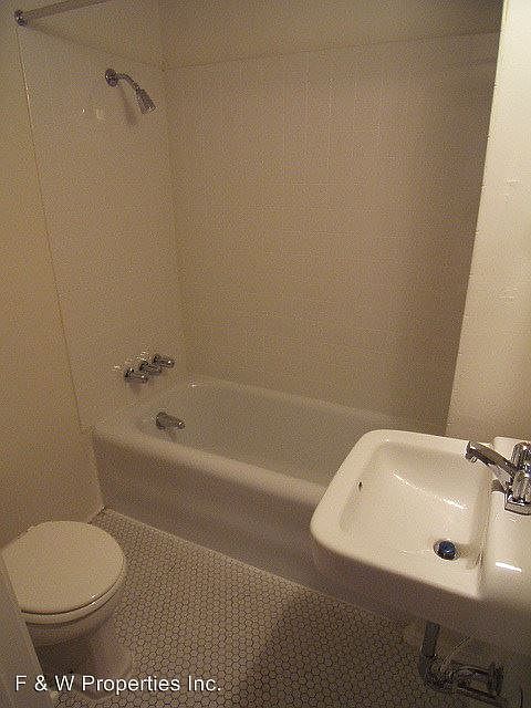 2nd image of 1544 E Broad St APT 102