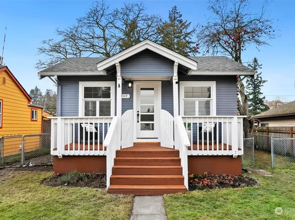 7117 31st Avenue SW, Seattle, WA 98126