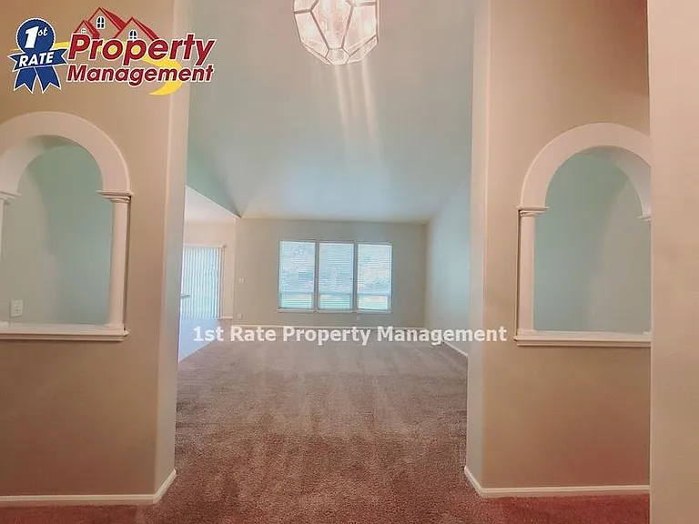 5759 N Applebrook Way — Photo 2