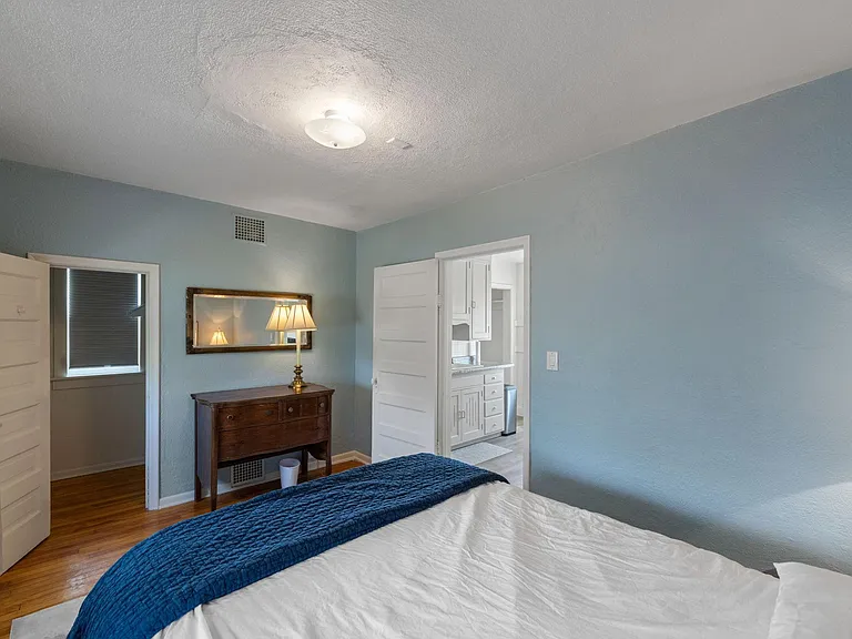 3547 Main St NE — Photo 10