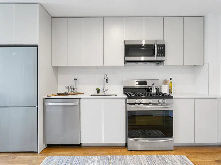 123 Hope St #4X — Photo 5