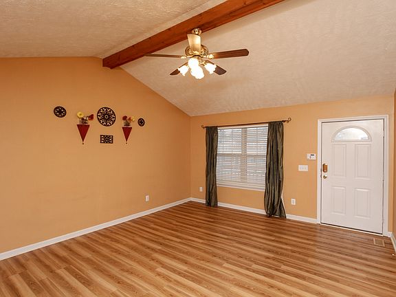 2nd image of 308 Timberglenn Dr