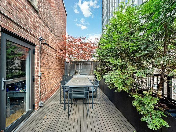3rd image of 333 E 55th St #12BC