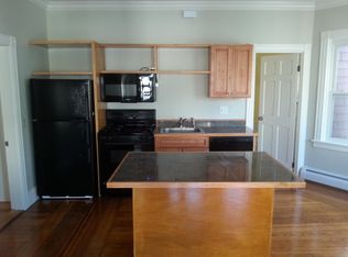 69 Carrington Ave #2F, Providence, RI 02906