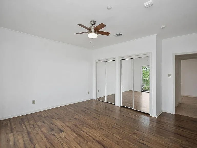 401 Lakeside Ln #311 — Photo 16
