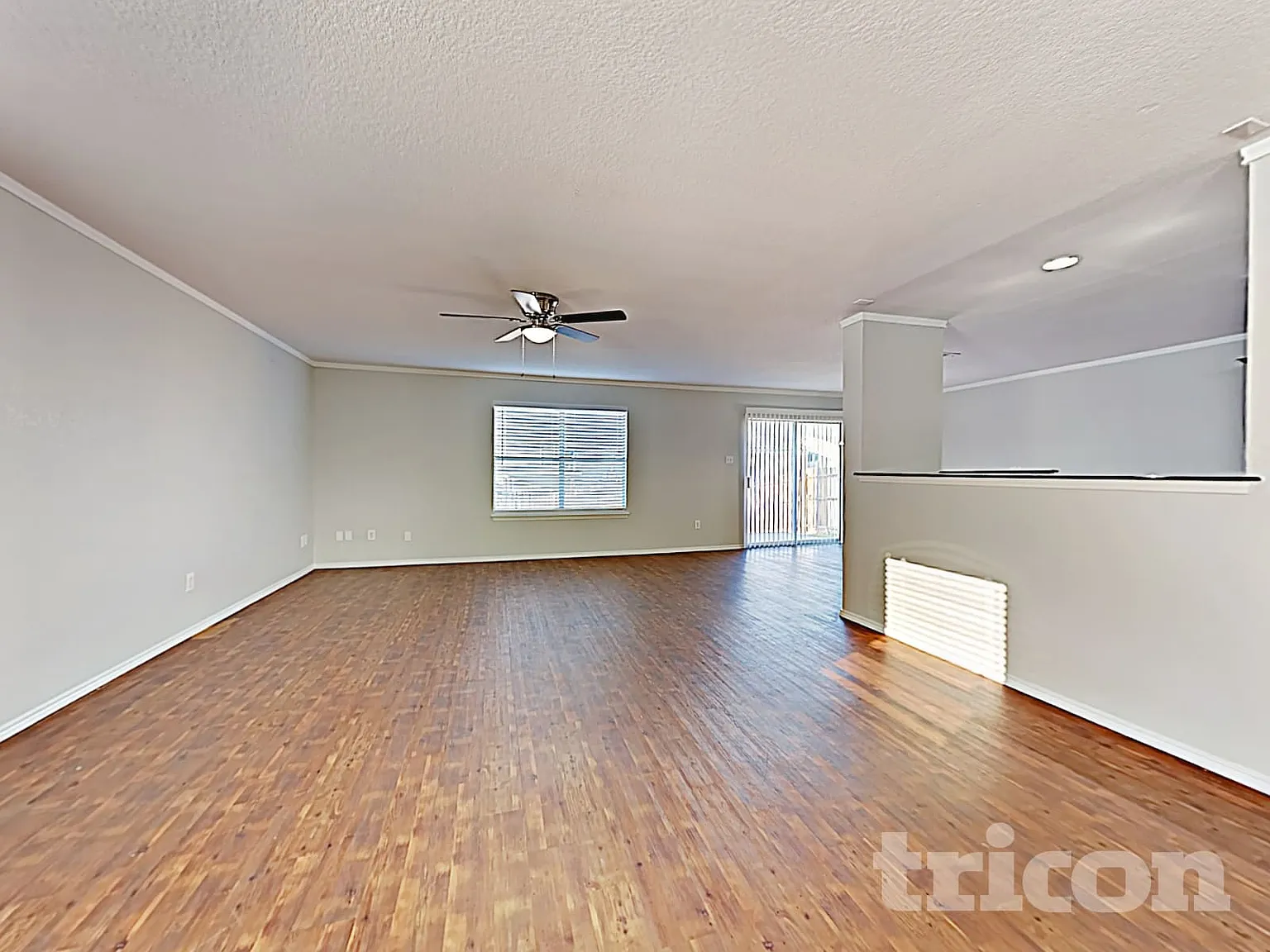 1817 Wickham Drive Burleson TX — Photo 4