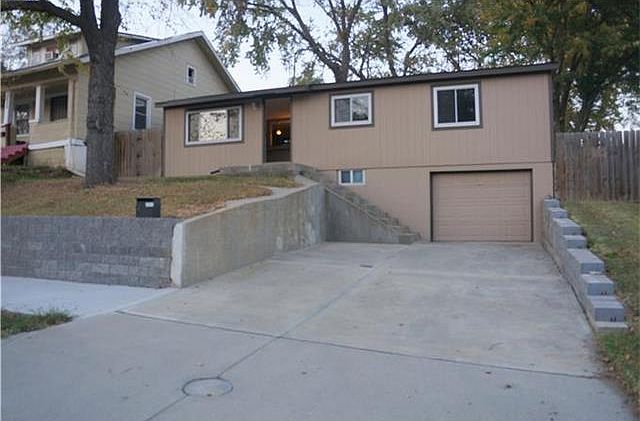 1st image of 5230 E 28th St