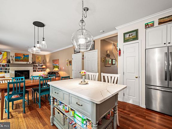 5th image of 2022 Mallard Cir S