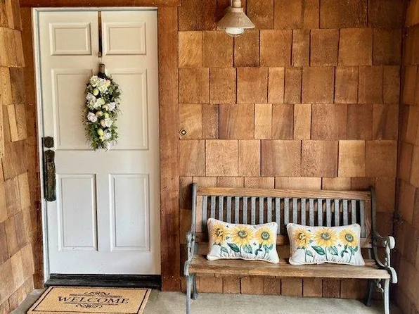 1005 2nd St, San Juan Bautista, CA 95045