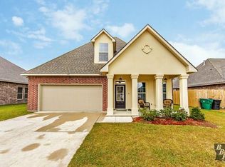 134 Copperfield Ct, Thibodaux, LA 70301