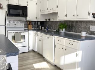 111 Lumae St, Springfield, MA 01119